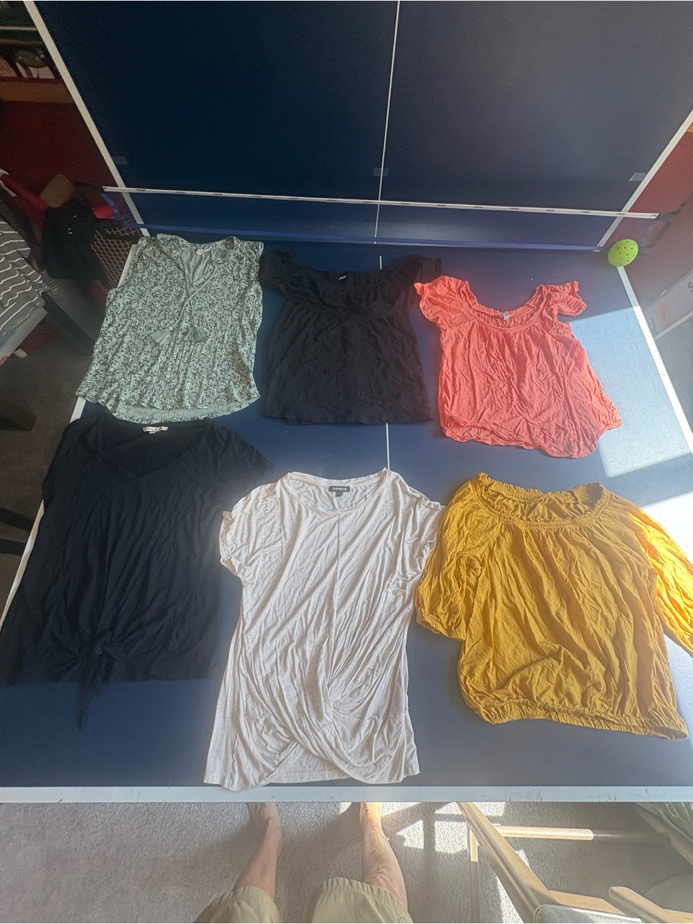 6 Lucky Brand Mixed Short Sleeve Tops in Black, White, Coral, Yellow, Green